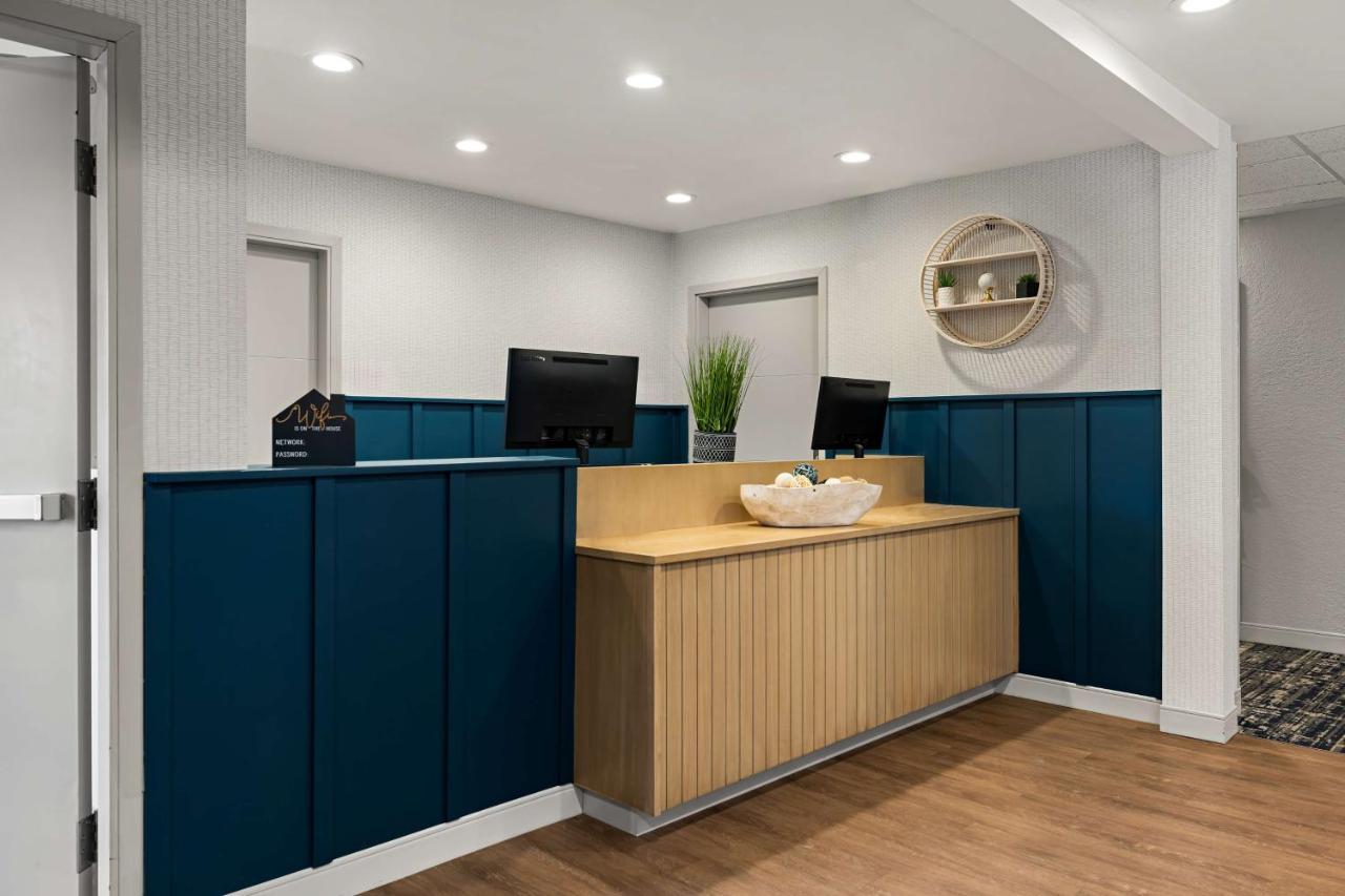 Sonesta Simply Suites Irvine East Foothill Lake Forest Ngoại thất bức ảnh