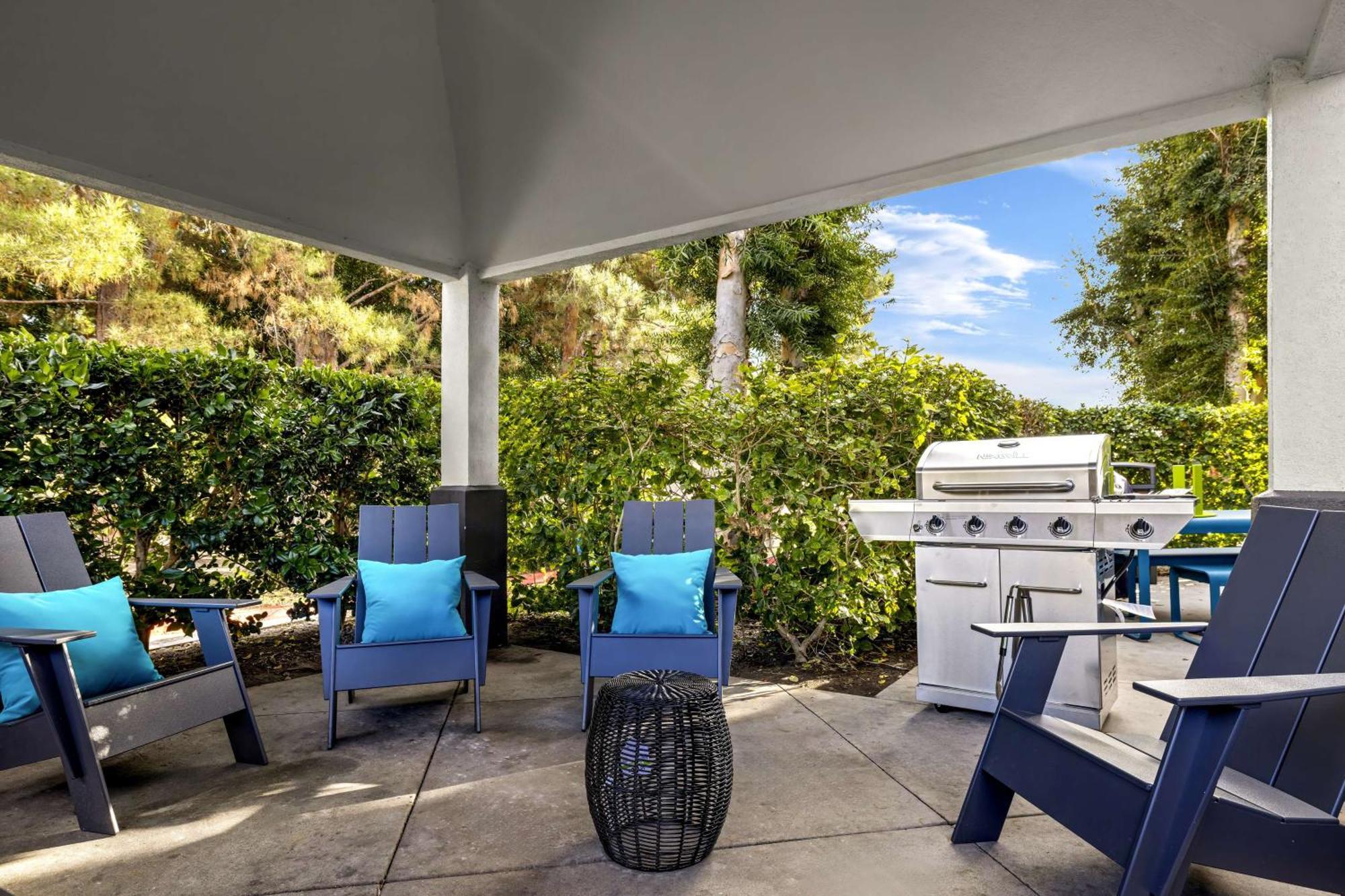 Sonesta Simply Suites Irvine East Foothill Lake Forest Ngoại thất bức ảnh
