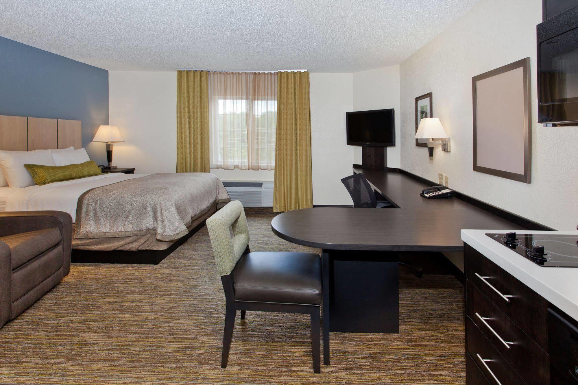 Sonesta Simply Suites Irvine East Foothill Lake Forest Ngoại thất bức ảnh