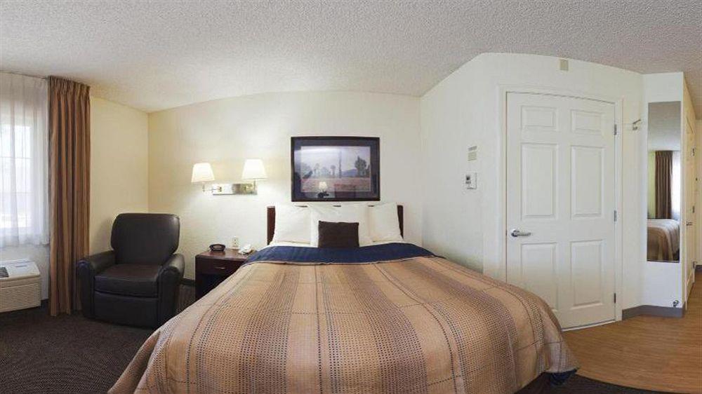 Sonesta Simply Suites Irvine East Foothill Lake Forest Ngoại thất bức ảnh