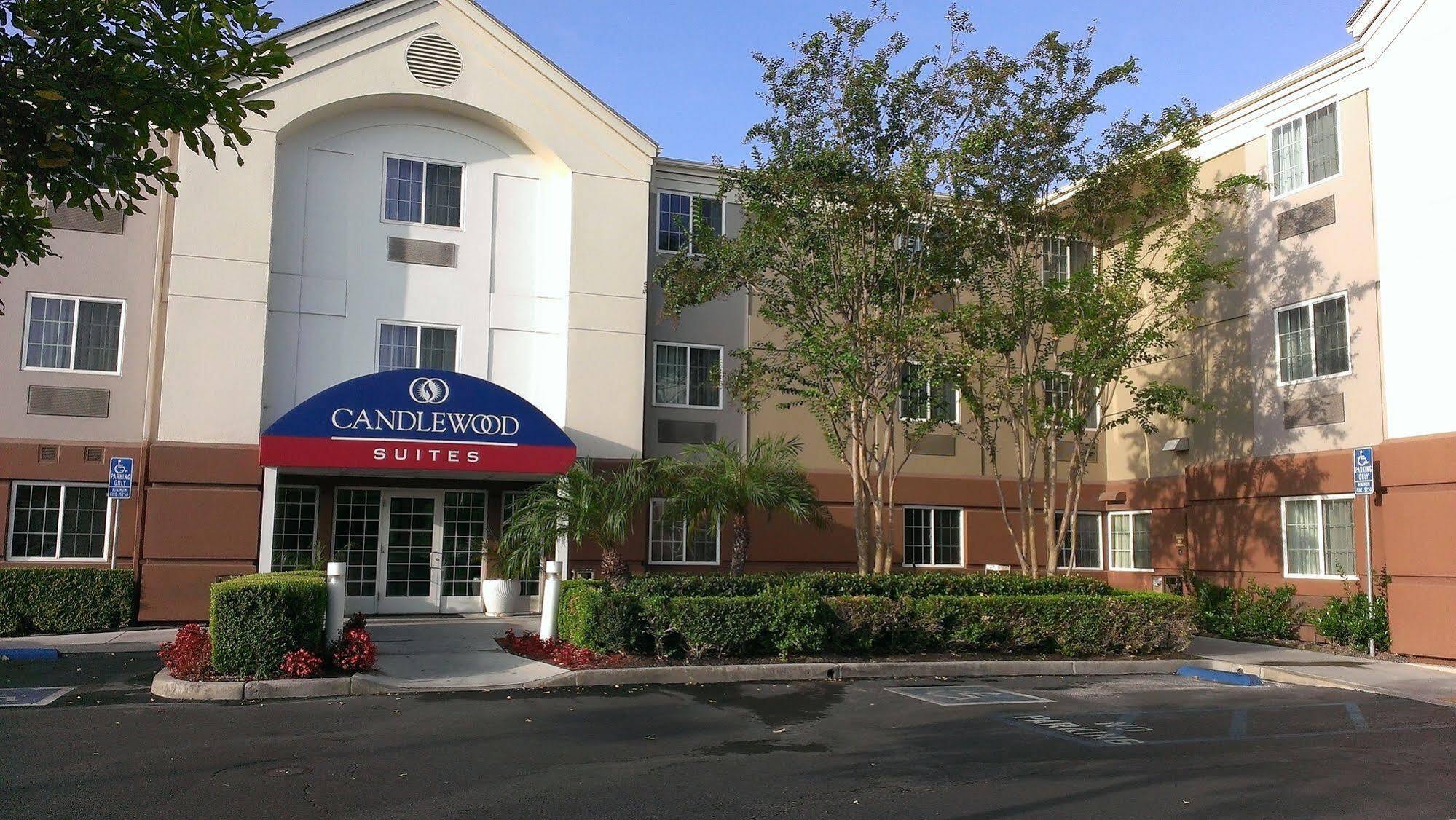 Sonesta Simply Suites Irvine East Foothill Lake Forest Ngoại thất bức ảnh